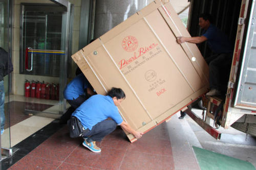 果洛钢琴贵重工艺品无忧运